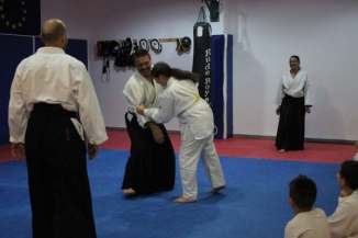 aikido-kids-infantil-y-juvenil-aikido-aikikai-san-vicente-del-raspeig-alicante-fotos-clase-31-10-2016-046-img_9587