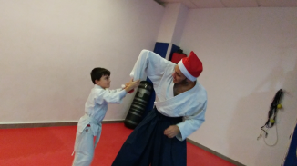 aikido-kids-infantil-y-juvenil-entrenamiento-navideno-2016-defensa-personal-aikido-aikikai-san-vicente-del-raspeig-al_122