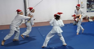 20191219 Clase prenavideña 2019 - Aikido Kids (Infantil y Juvenil) - Aikido Aikikai San Vicente - Alicante - 045 (IMG_20191219_205242)